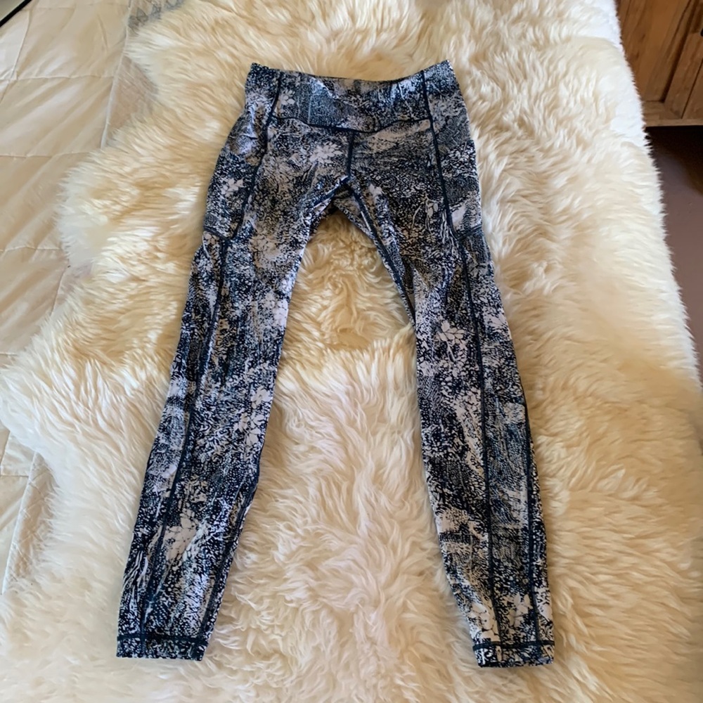 Lululemon fast and free leggings size 6 28”